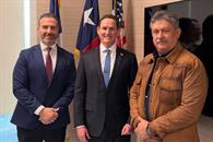 Refrenda Adrián hermandad con Dallas, Texas Refrenda Adrián hermandad con Dallas, Texas