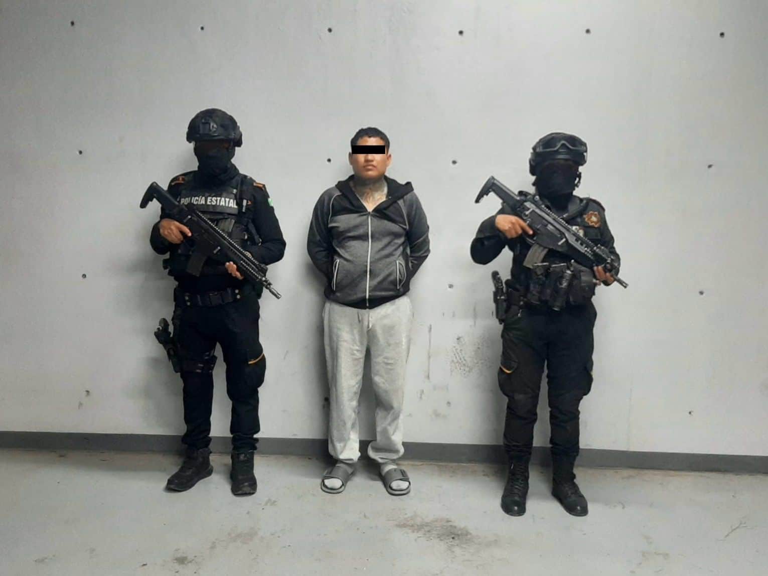 Elementos de Fuerza Civil lograron la aprehensión de otro presunto implicado en la masacre del bar Ovni, en Juárez.