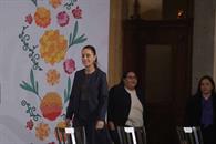 Sheinbaum se reunirá con Macron; va por recuperar códices Sheinbaum se reunirá con Macron; va por recuperar códices