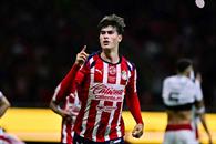 González, se destapa en casa González, se destapa en casa