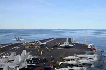 Senado de EUA rechaza limitar ataques de Trump contra Venezuela