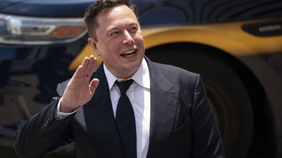 Aprueba Tesla paquete de 1 billón para Elon Musk