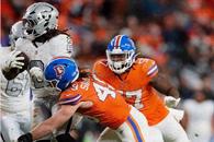 Se imponen Broncos a Raiders Se imponen Broncos a Raiders
