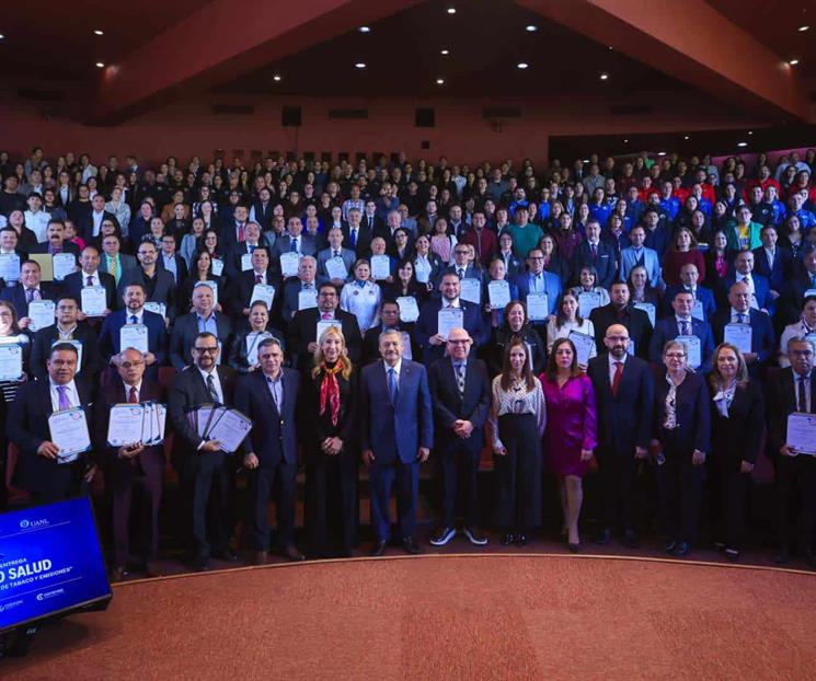 Cumple UANL con espacios libres de humo de tabaco