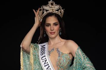Patrocinadora de Miss Universo da la palabra a todas, menos a Fátima