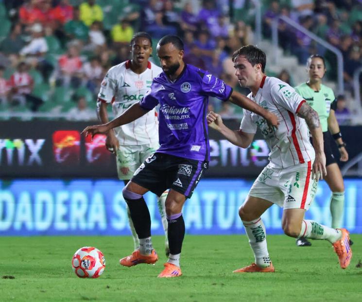 Empatan Mazatlán y Necaxa