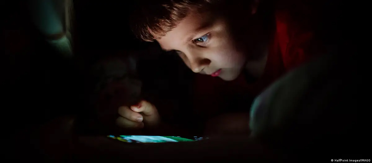 Prohibirá Dinamarca el acceso a redes sociales a menores de 15 años Prohibirá Dinamarca el acceso a redes sociales a menores de 15 años