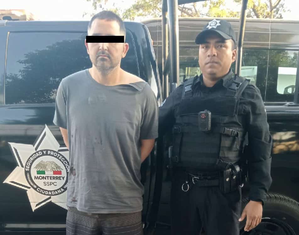 Por presuntamente golpear a su pareja e intentar asfixiarla, enojado porque ella metió un gato a la casa, un hombre fue detenido por oficiales de la Policía de Monterrey, a quienes también quiso golpear, en la colonia Mitras Centro.