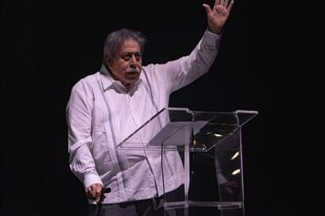 Recibe Luis Martín Garza Gutiérrez Medalla Xavier Villaurrutia