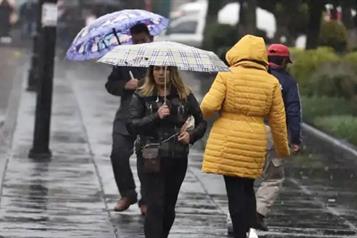 Alertan a 17 estados por lluvias, viento y frío
