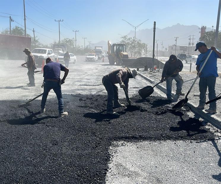 Realiza SC trabajos de bacheo Realiza SC trabajos de bacheo