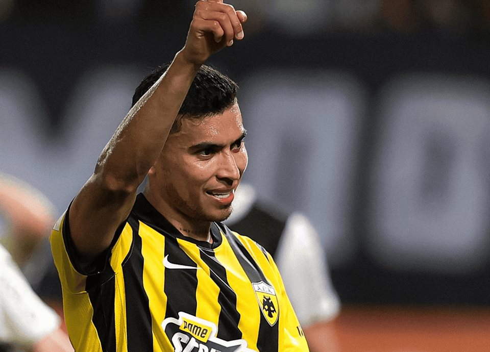 Anota Orbelin y gana el AEK en el futbol griego