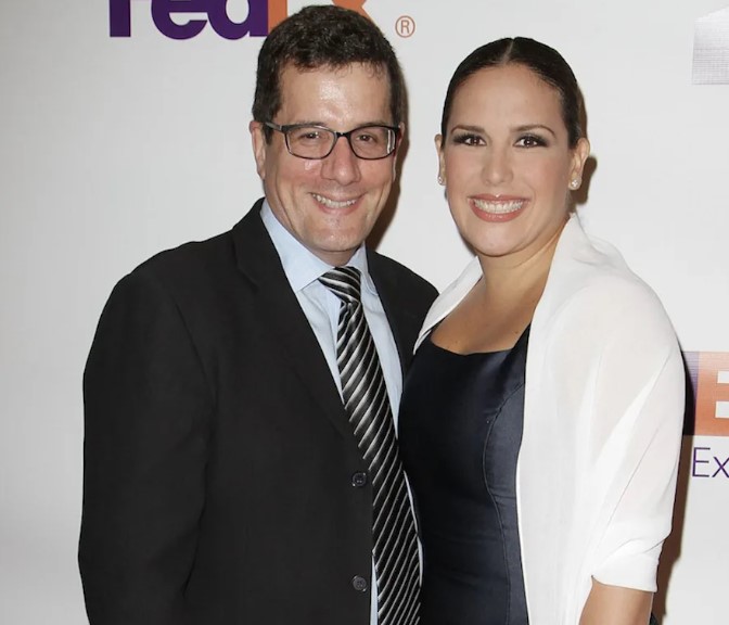 Se divorcian Angélica Vale y Otto Padrón tras 14 años de matrimonio Se divorcian Angélica Vale y Otto Padrón tras 14 años de matrimonio