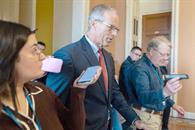 Acuerdo bipartidista podría poner fin a cierre de gobierno en EU