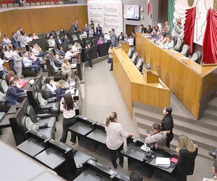 Aprueban castigar el ciberacoso en NL