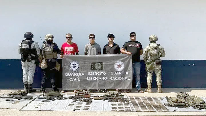 Detienen a cinco personas en inicio de Plan Michoacán Detienen a cinco personas en inicio de Plan Michoacán