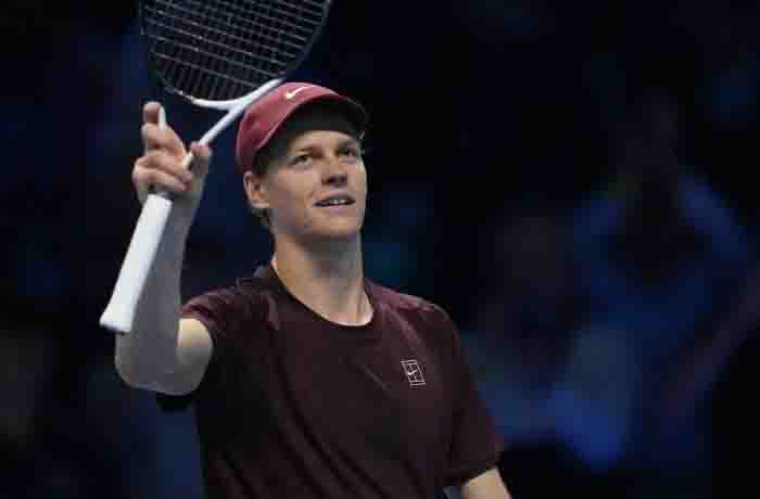 Abre Sinner el Finals con victoria