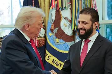 Recibe Trump al presidente de Siria en histórica cita