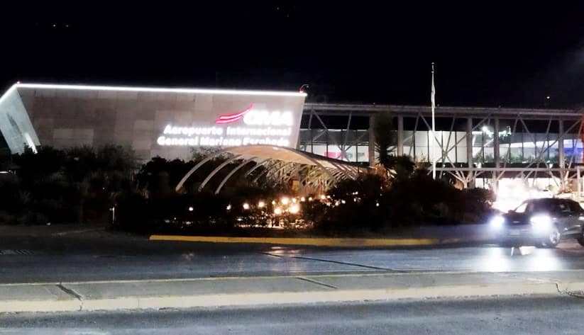 Aterriza avión en Monterrey por amenaza de pasajero Aterriza avión en Monterrey por amenaza de pasajero