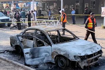 Ataque suicida frente a un tribunal en Pakistán deja 12 muertos