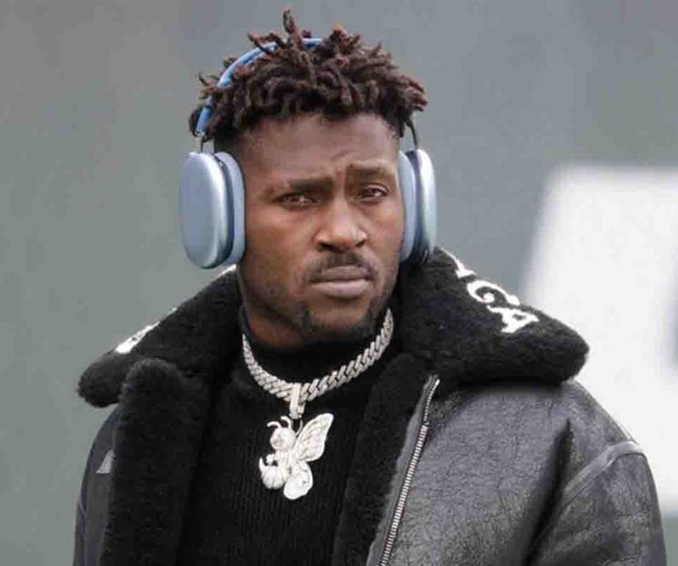 Antonio Brown se declara inocente