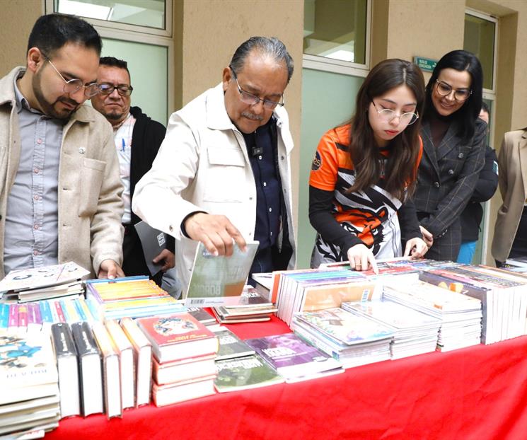 Conmemora Escobedo el Día Nacional del Libro