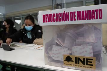 Morena defiende empatar elección de 2027 con revocación de mandato