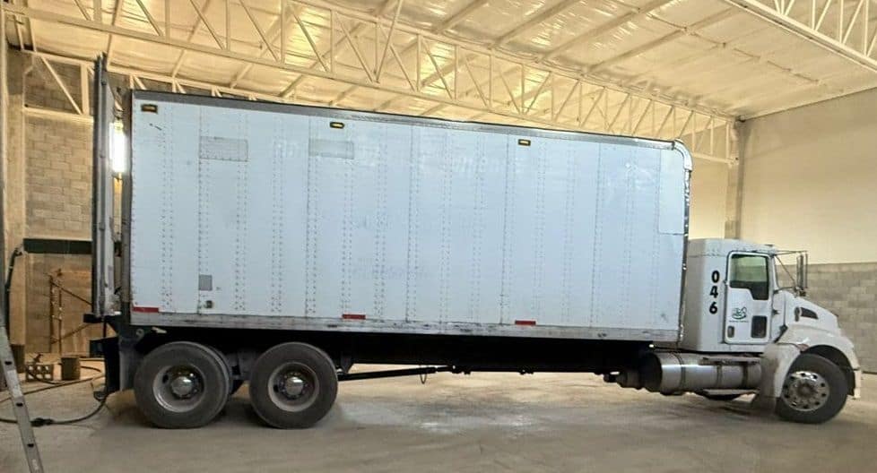 Descubren bodega usada por huachicoleros Descubren bodega usada por huachicoleros