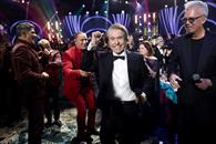 Condecoran a Raphael como Persona del Año 2025 Condecoran a Raphael como Persona del Año 2025