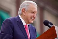 Sheinbaum y políticos de Morena felicitan a AMLO por su cumpleaños