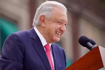 Sheinbaum y políticos de Morena felicitan a AMLO por su cumpleaños