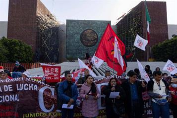 CNTE amaga con entorpecer el Mundial 2026