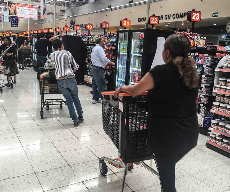 Consumo privado registra un ligero avance en septiembre y octubre