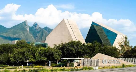 Tec mantiene liderazgo en emprendimiento