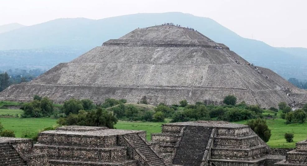 Incendio en Teotihuacan no alcanzó estructuras arqueológicas: INAH
