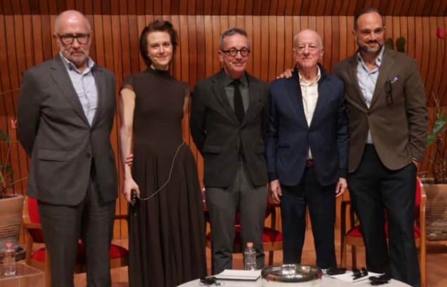 José Ramón Cossío reconoce la voluntad de saber de los jóvenes