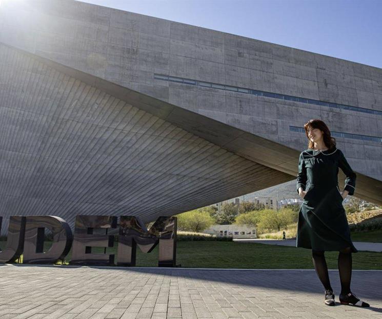 Propone Irene Vallejo el diálogo para salud de la democracia