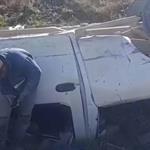 Vuelca camioneta en la Nacional