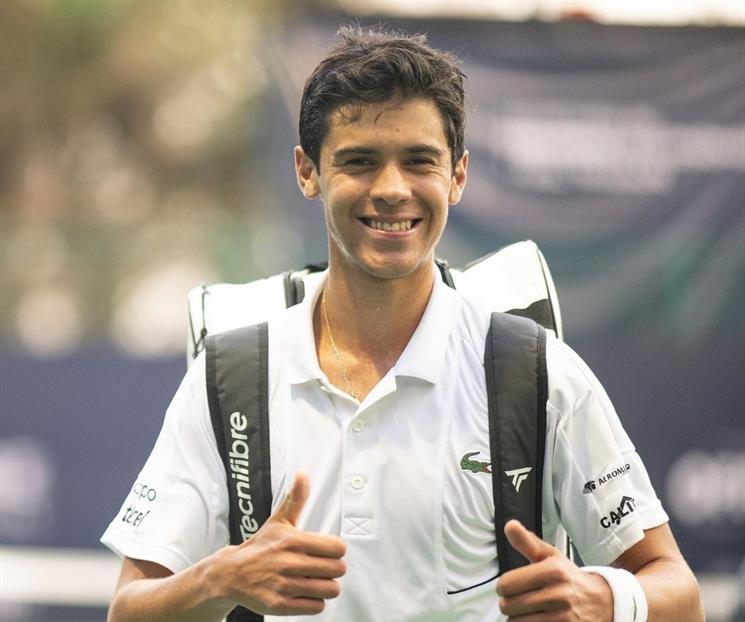 Se corona Rodrigo Pacheco en Montevideo