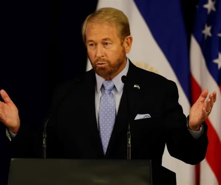 Reitera Johnson cooperación en seguridad con México