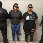 Agreden a mujer; las detienen