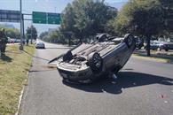 Sufre volcadura en San Pedro