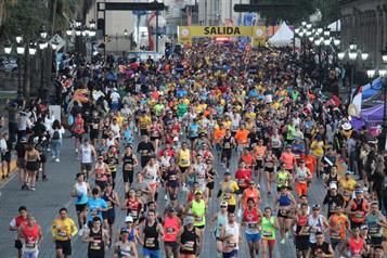 Natali Mendoza y José Luis Santana refrendan su liderazgo en 21K NL