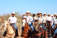 Van por apoyo a las ferias culturales