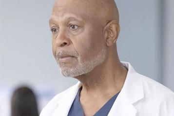 Revela James Pickens Jr. tener cáncer de próstata