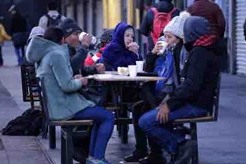 Temporada de fríos: ¿quién debe vacunarse contra influenza y Covid?