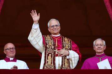 Ofrece el papa León XIV comida en la Jornada Mundial de los Pobres