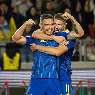 Ucrania vence a Islandia y aseguran repechaje mundialista