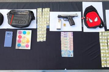 Caen con droga, armas y dinero