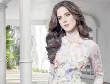 Volverá Fátima Bosch a México para repartir juguetes a niños